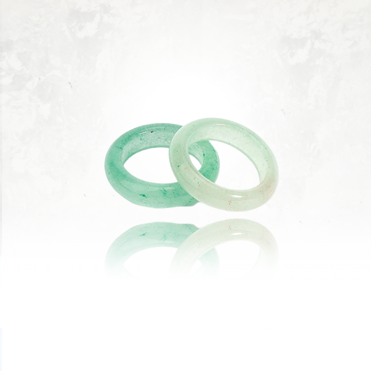 Bague en pierre naturelle aventurine taillée, douceur et énergie positive.