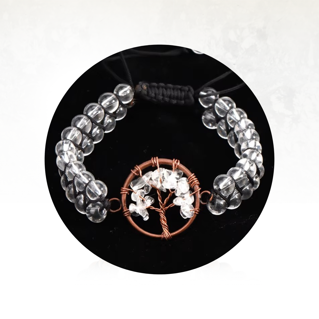 Bracelet MONKA aux vertus spirituelles et dĂ©corĂ© dâun arbre de vie en pierres naturelles.
