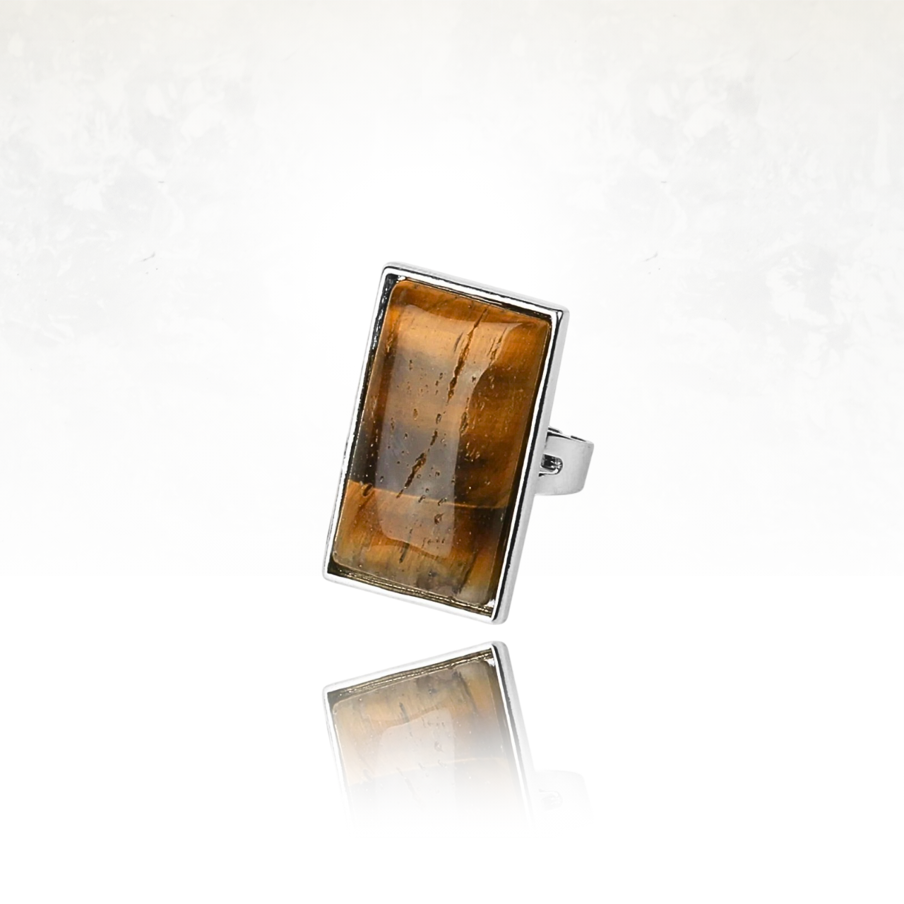 Bague RECTA en oeil de tigre, coupe rectangulaire élégante.