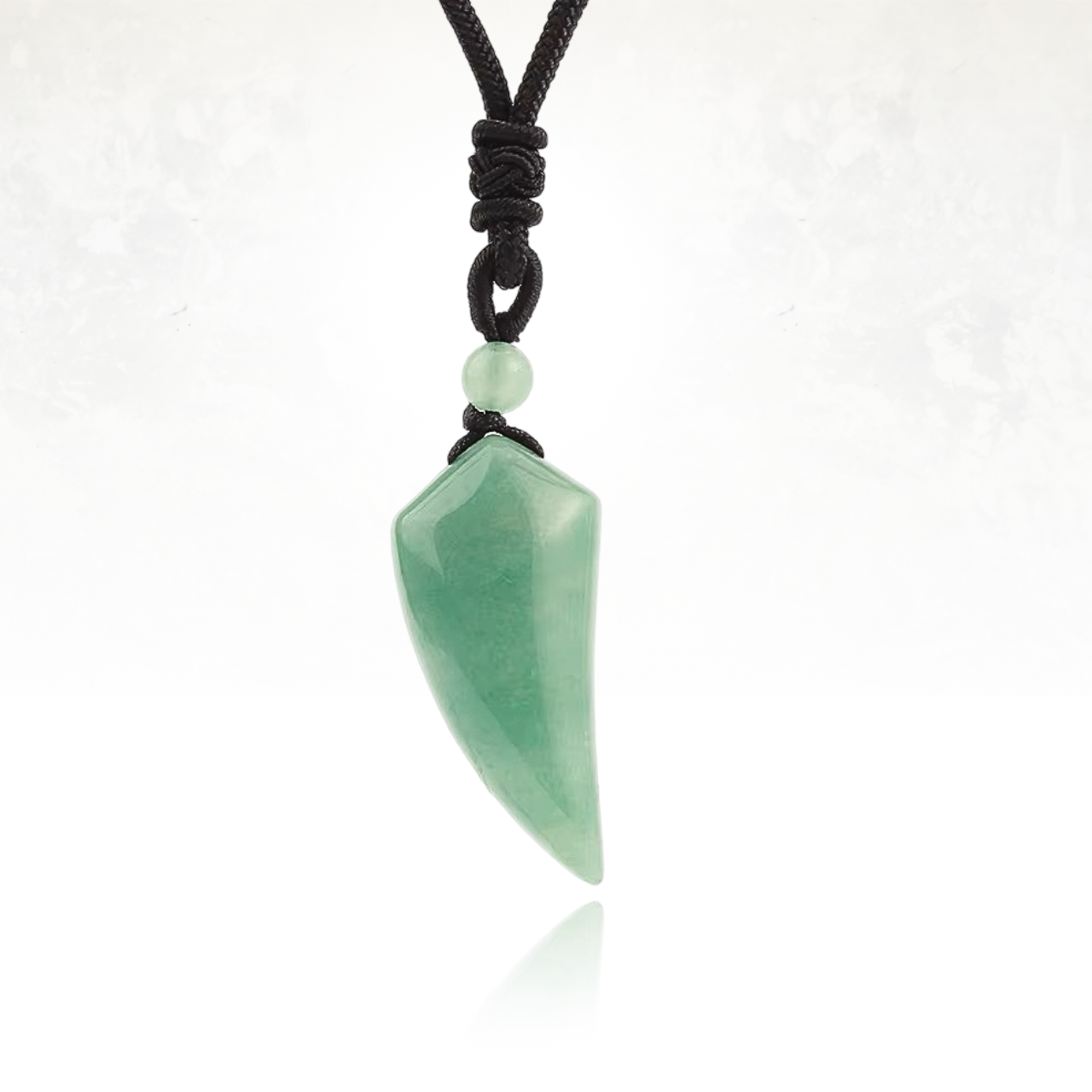 Collier spirituel avec pendentif en aventurine pour intuition et clarté mentale.

