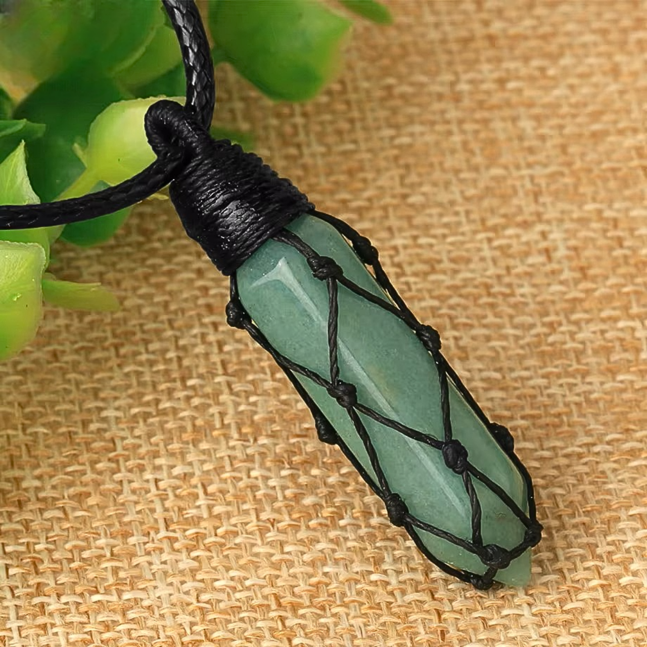 Collier ésotérique en aventurine, amplificateur d’énergie et de clarté.