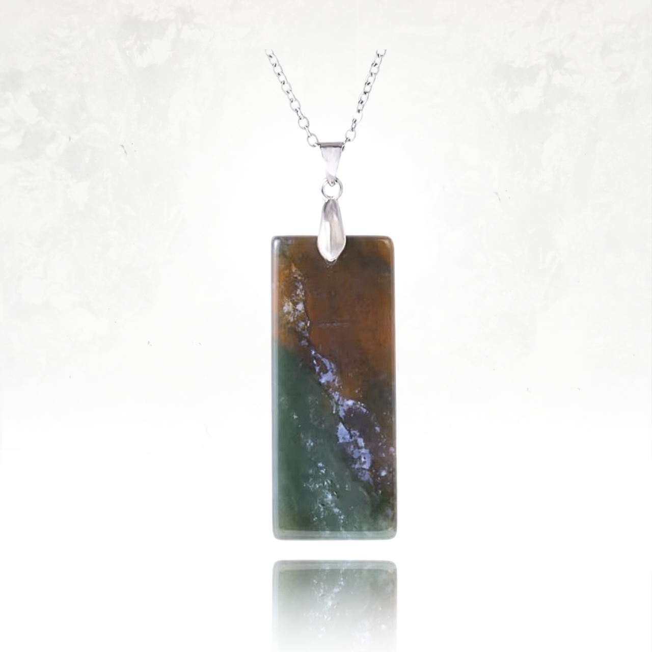 Collier ALLI en agate indienne, symbole d’équilibre et de chance.
