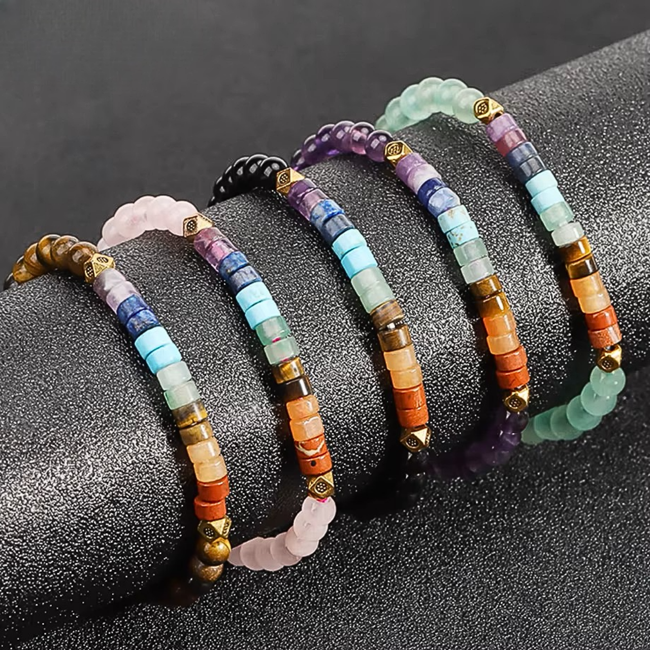bracelets elegants aux pierres naturelles de vertus binefaitrices